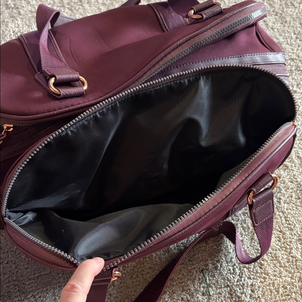 Elegant burgundy Calia bag - Picture 6 of 8